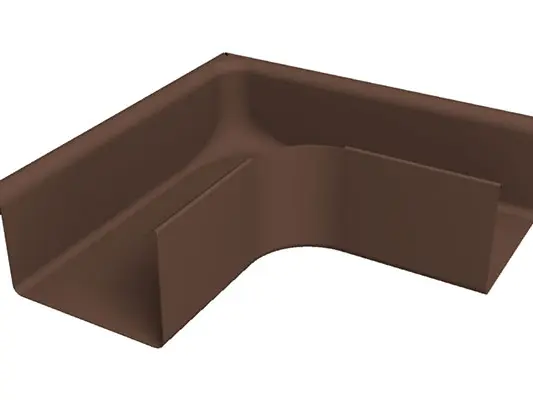 Na slici je prikazan smeđi PREFA kutni oluk od 90° izrađen od visokokvalitetnog aluminija. Ovaj robusni pribor za oluke koristi se za sigurno spajanje kutnih oluka preko vanjskih kutova i osigurava pouzdanu odvodnju krova. Kutni oluk dostupan je u veličinama 250, 333, 400 i 500.