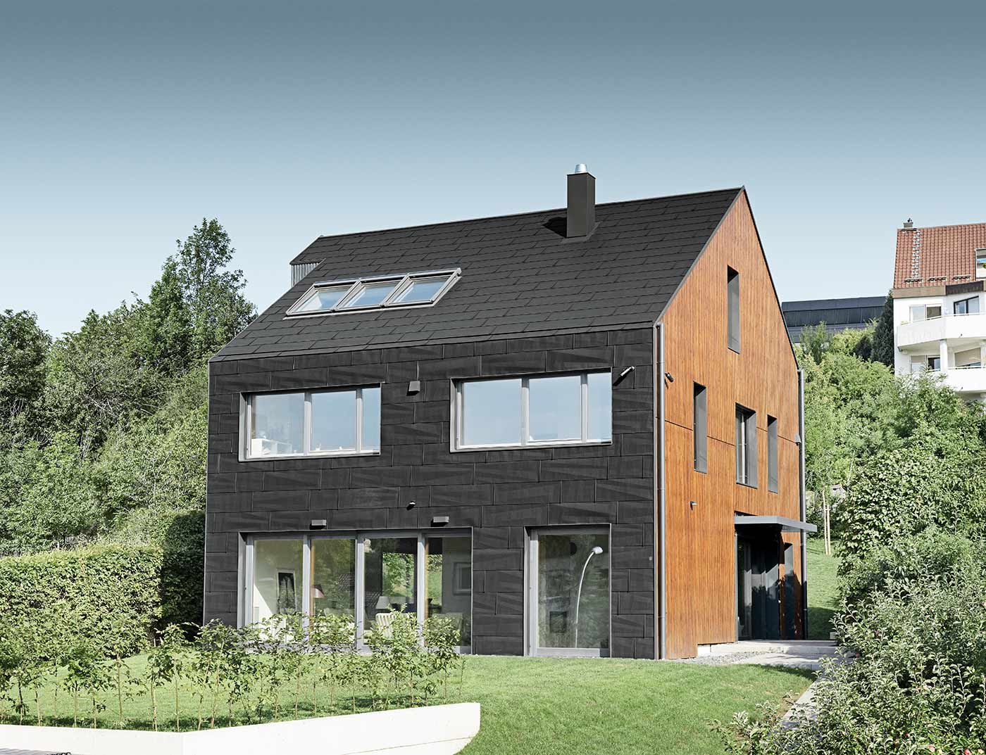 Referentni objekti PREFA Fasadni sustavi Fasadni panel FX.12 03 P.10 crna